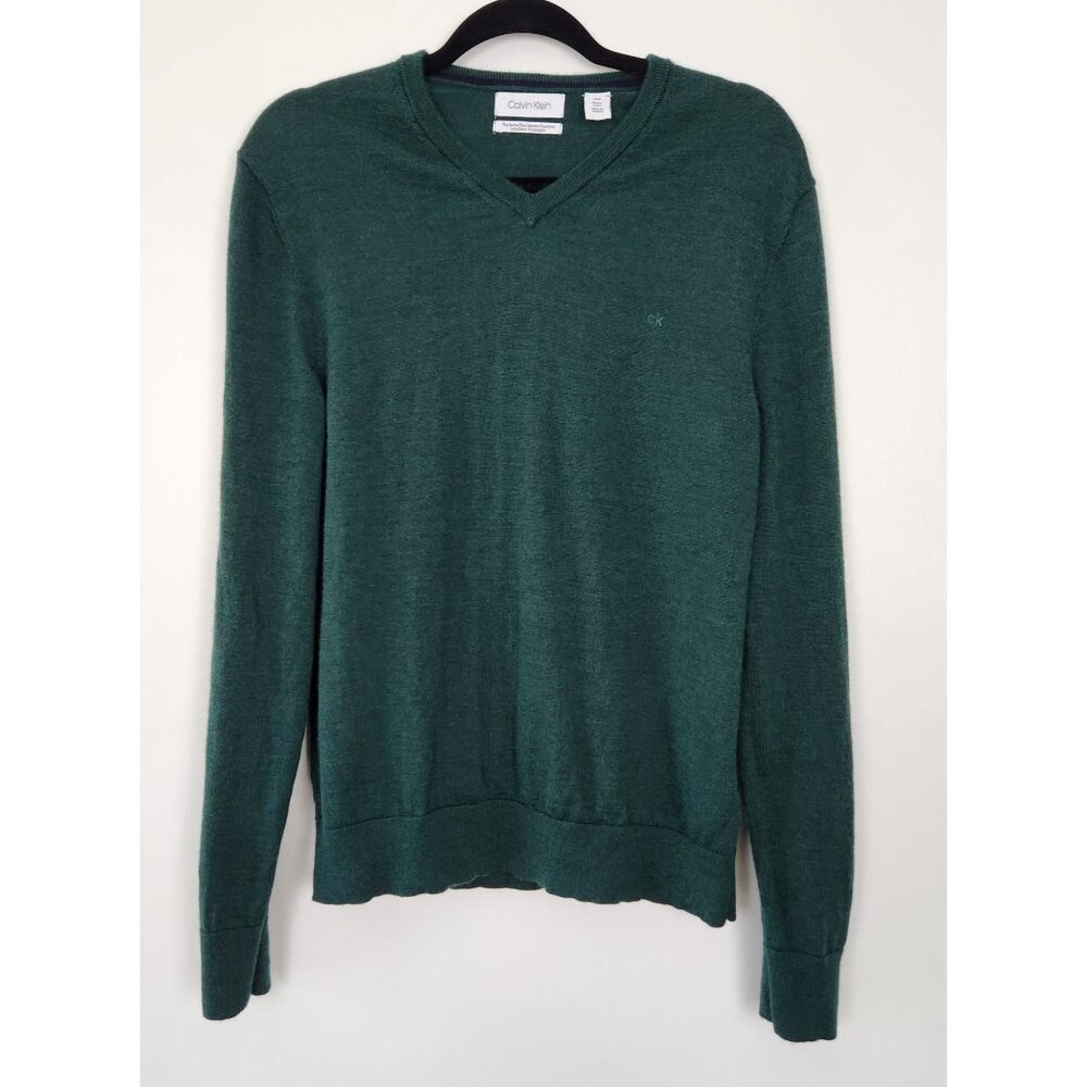 Calvin Klein Men's 100% Extra Fine Merino Wool Emerald Green V Neck Sweater Med